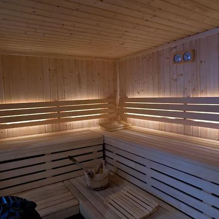 Holiday home Panorama Chalet With Views To The Glaciers And The Dom *